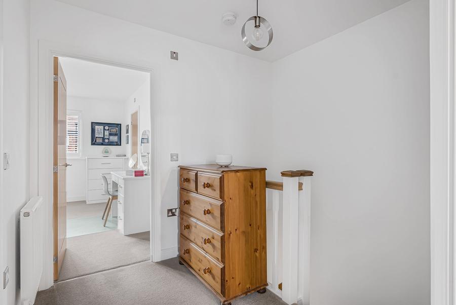 Coronation Avenue, Cuffley