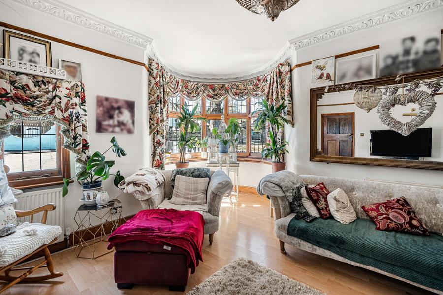 Park Avenue, Enfield