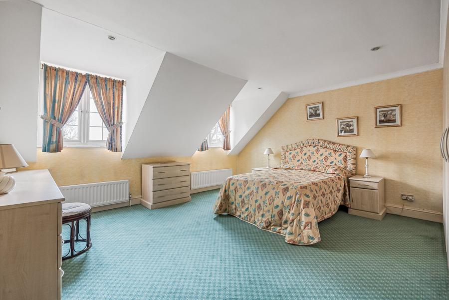 Bradgate Close, Cuffley