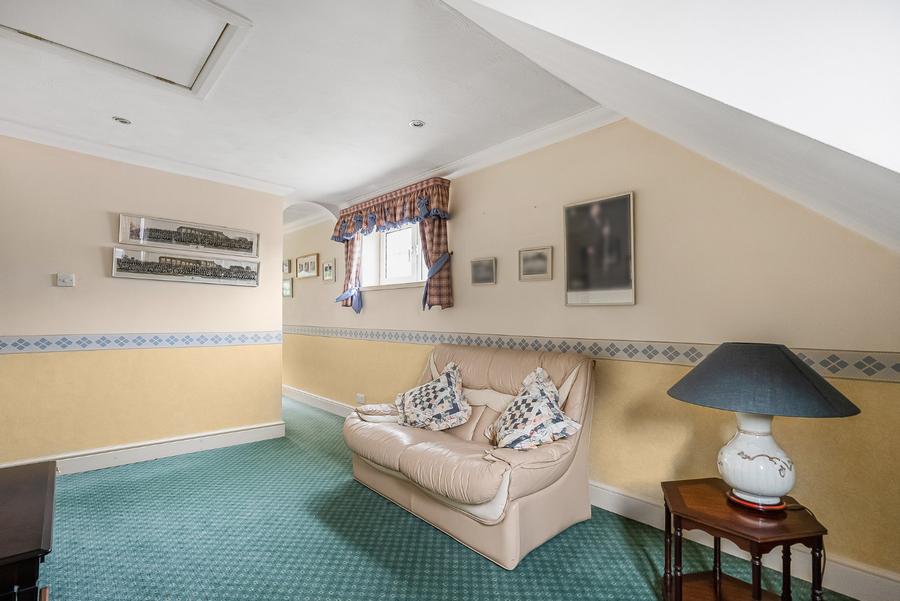 Bradgate Close, Cuffley