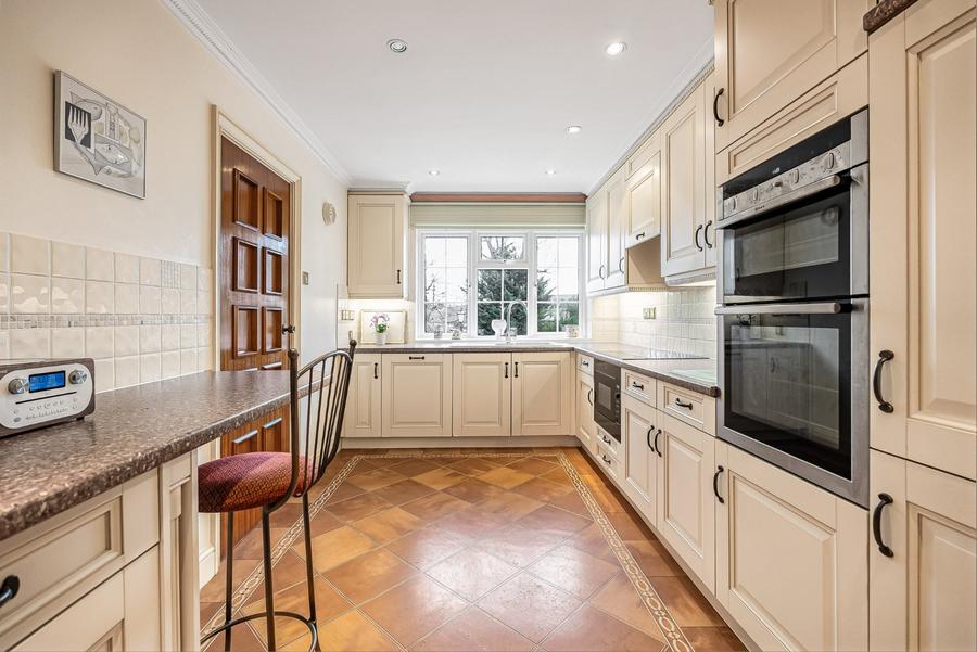 Bradgate Close, Cuffley