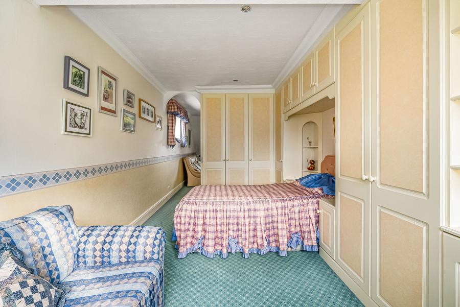 Bradgate Close, Cuffley