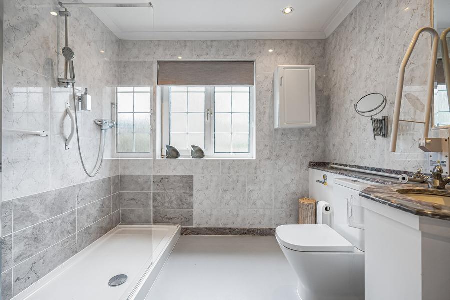 Bradgate Close, Cuffley