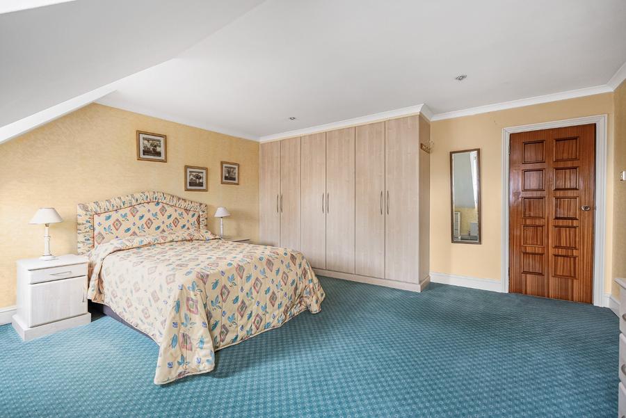 Bradgate Close, Cuffley