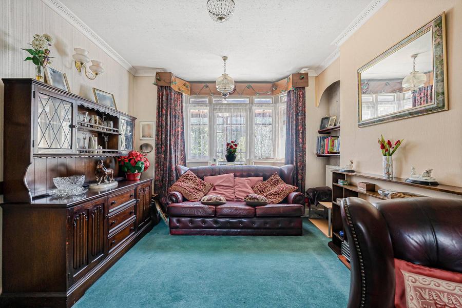 Sutherland Avenue, Cuffley
