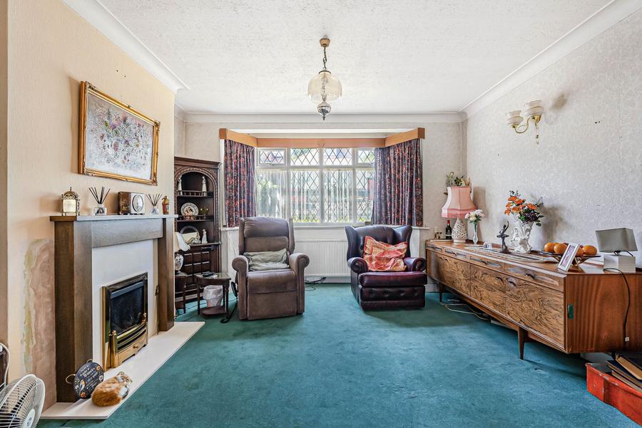 Sutherland Avenue, Cuffley