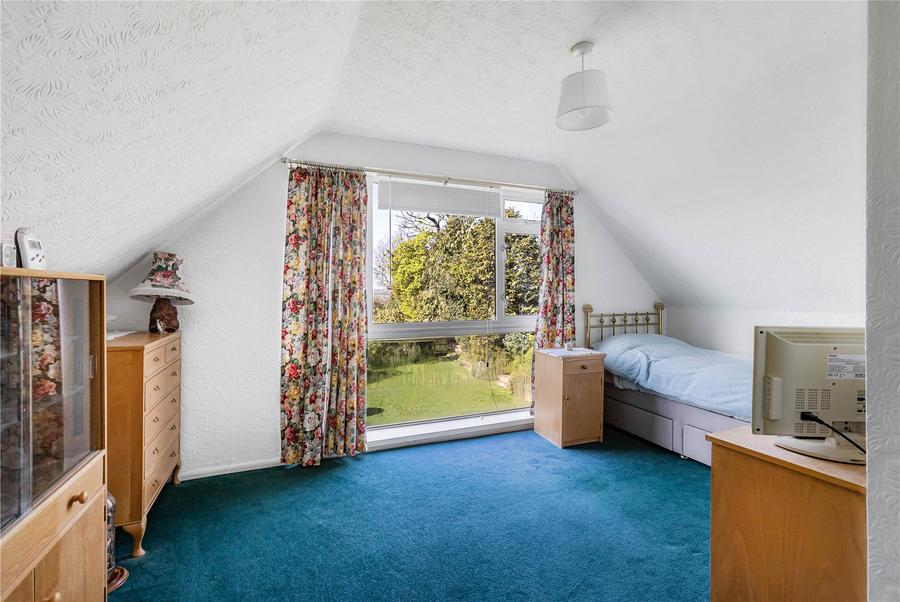King James, Cuffley