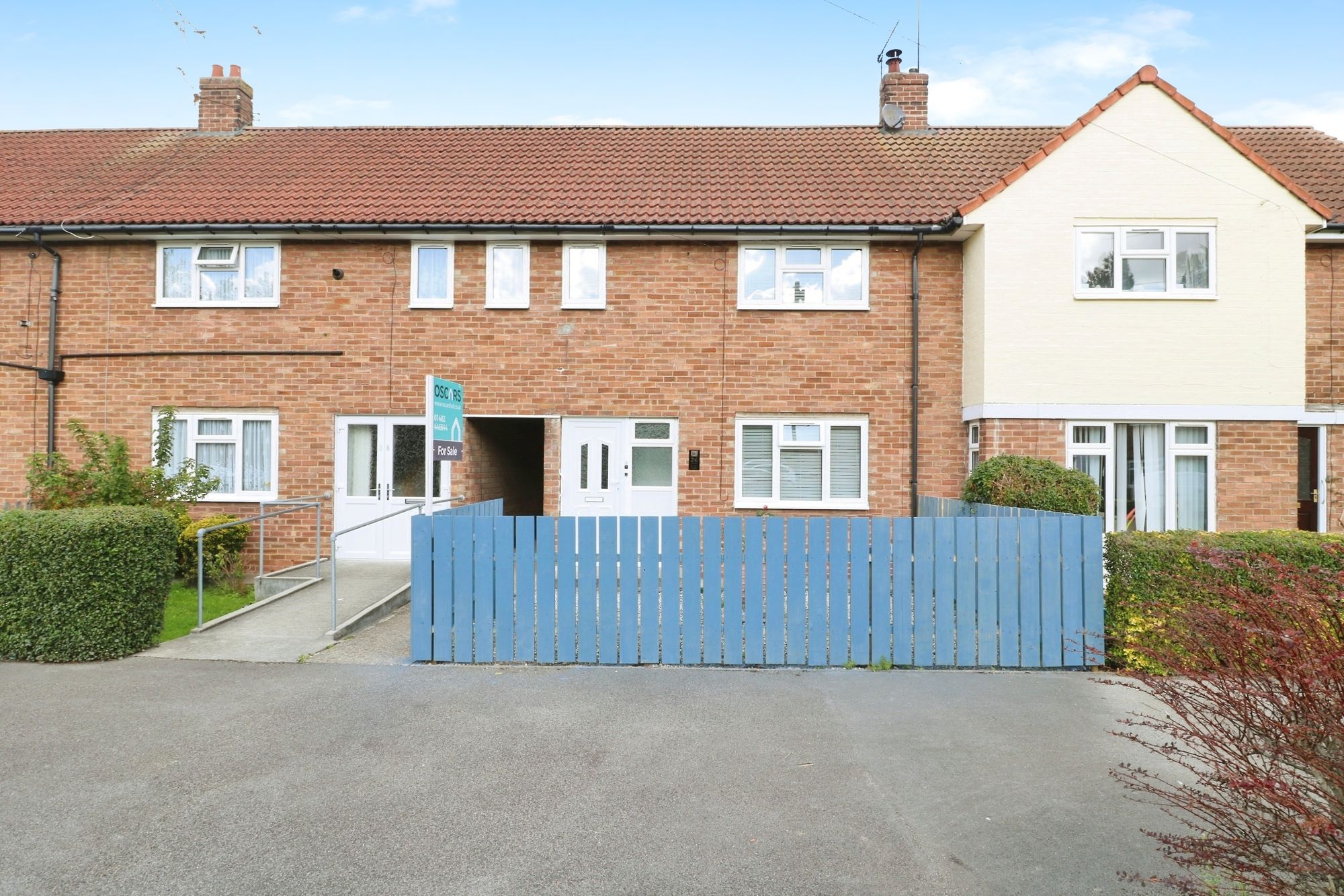 Elgar Road, Hull, HU4