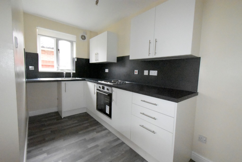 Tweendykes Road, Hull, HU7