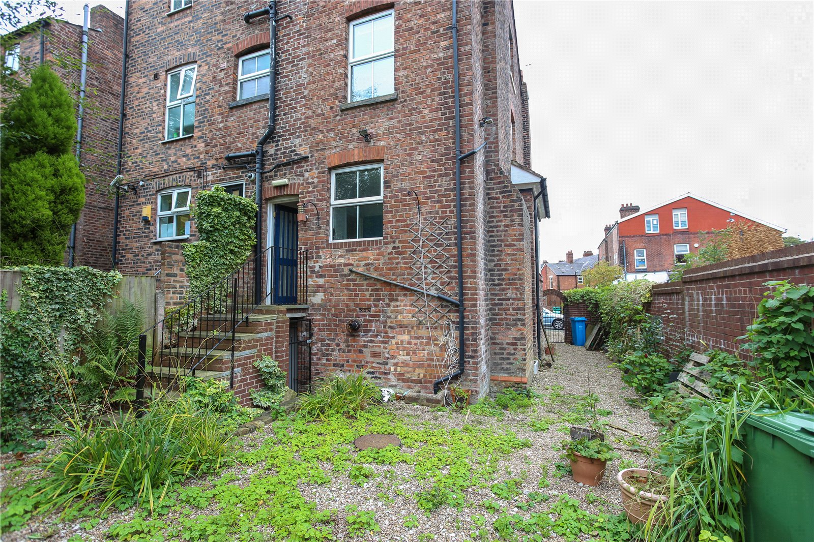 Levenshulme, Manchester, M19