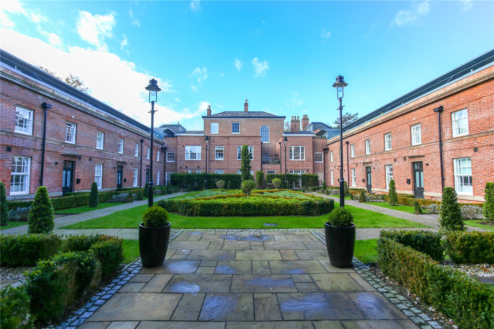 St James Park, Didsbury, M20