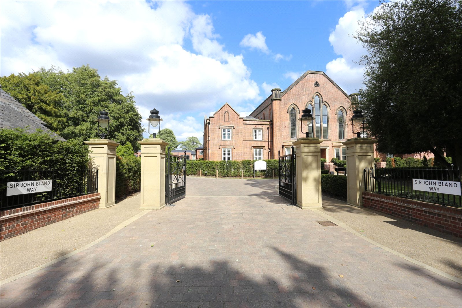 St James Park, Didsbury, M20