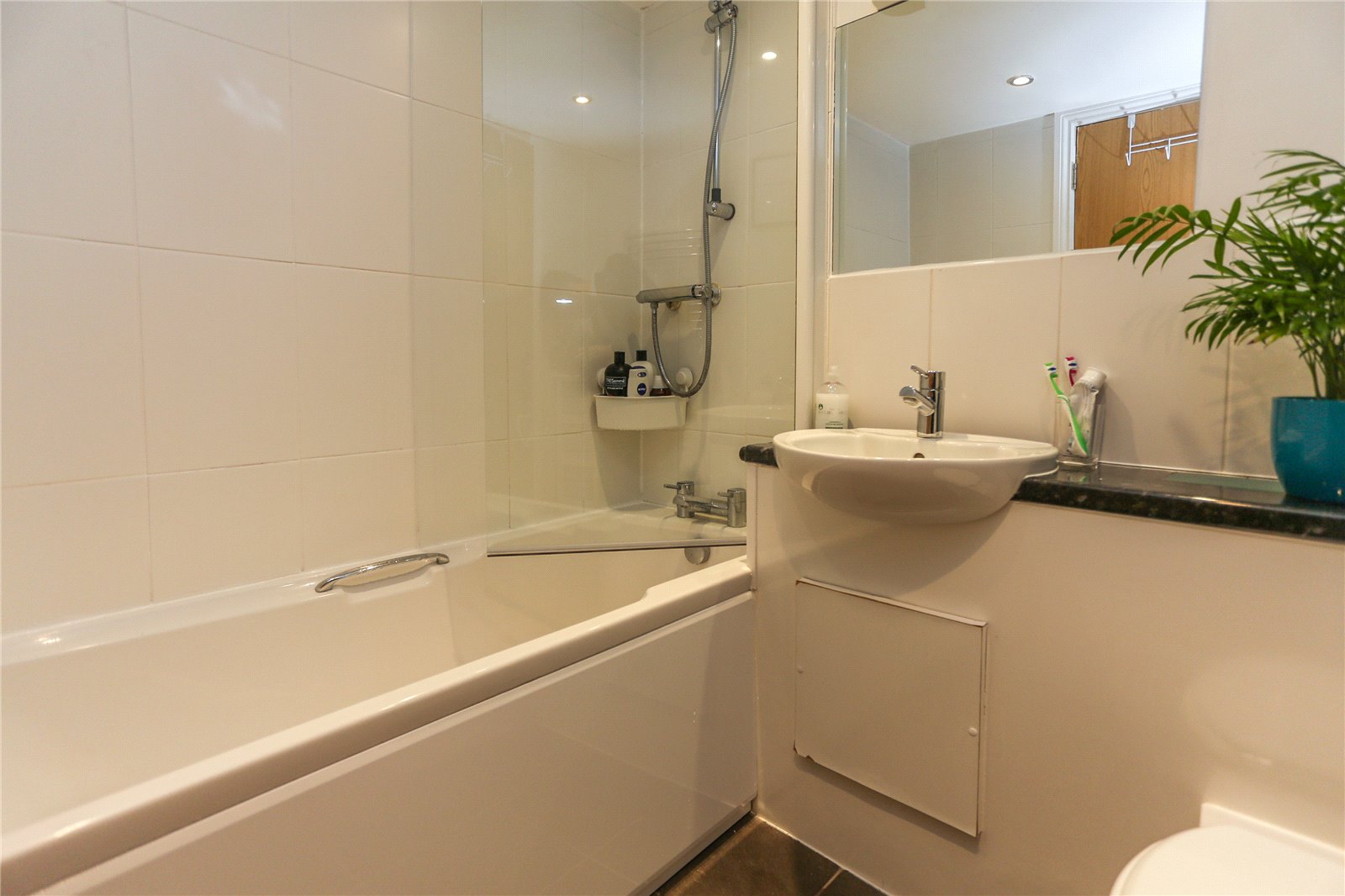 40 Heaton Moor Road, Heaton Moor, Stockport, SK4
