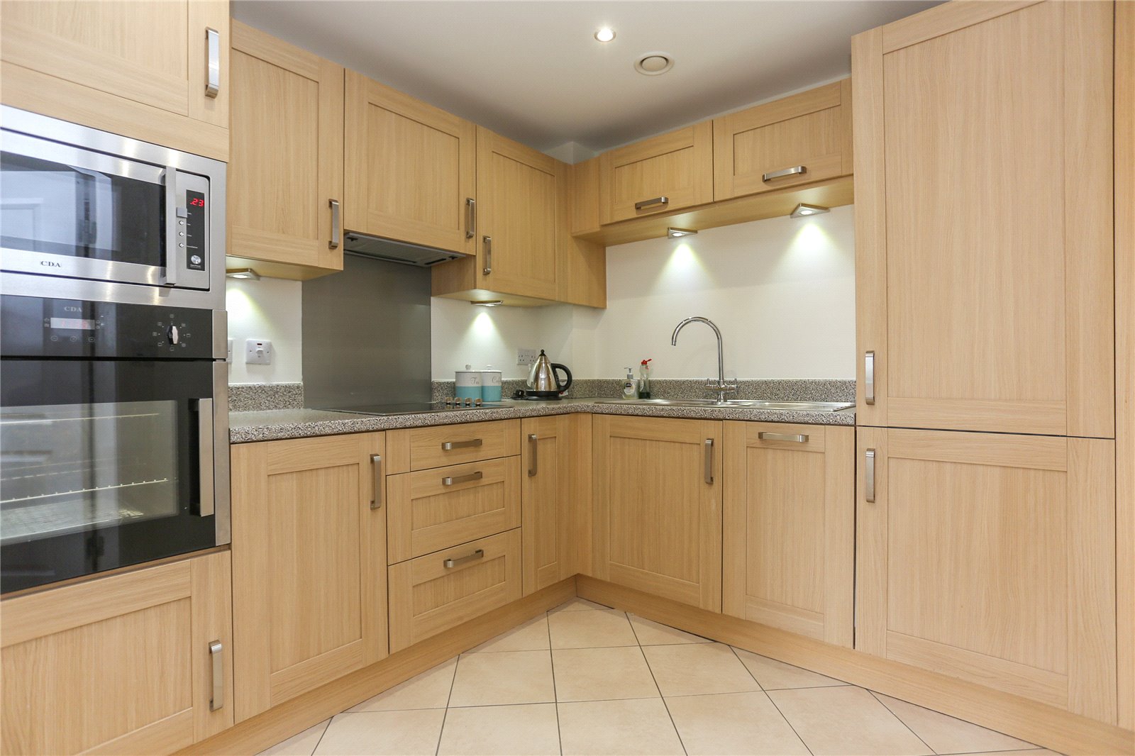 27 Nelstrop Road, Heaton Chapel, Stockport, SK4