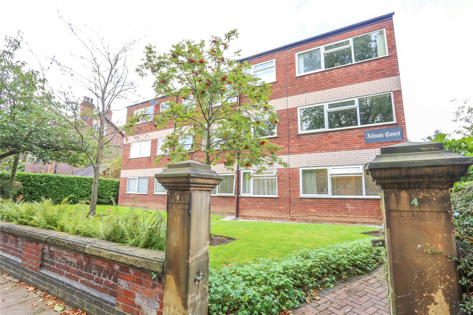 4 Clifton Road, Heaton Moor, Stockport, SK4