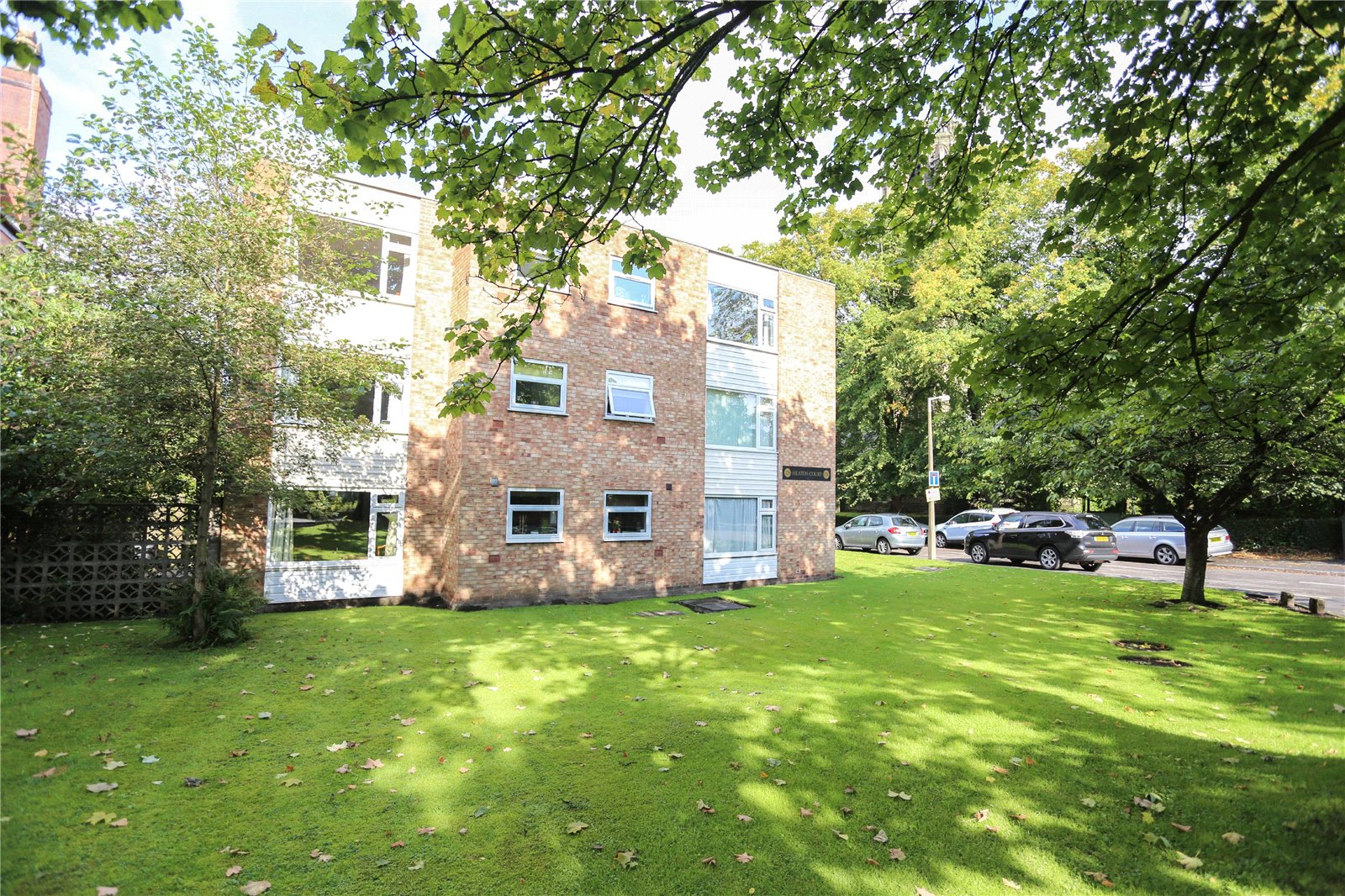 128 Heaton Moor Road, Heaton Moor, Stockport, SK4