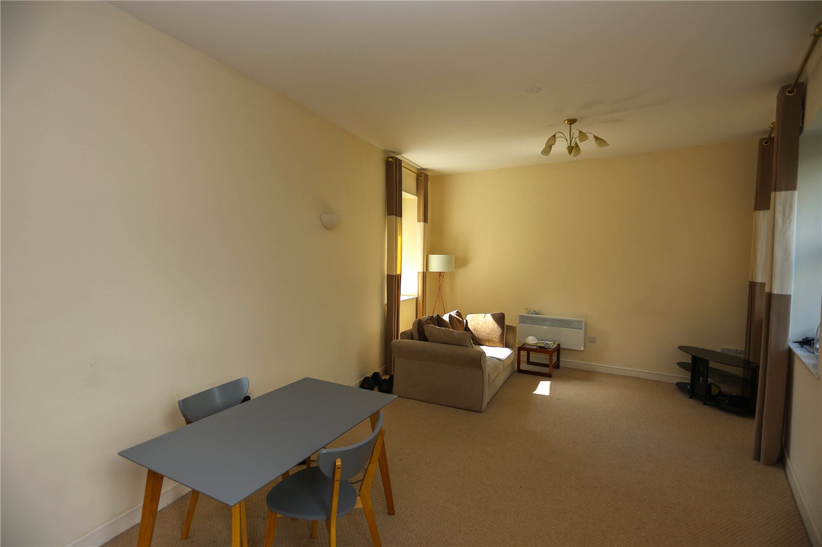 7 Lakes Road, Marple, SK6