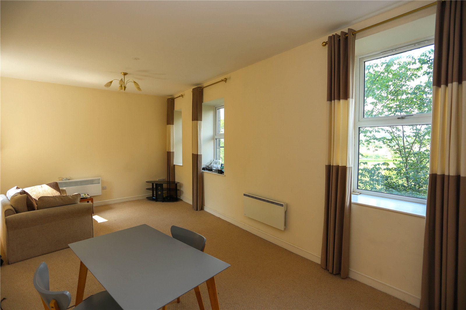 7 Lakes Road, Marple, SK6