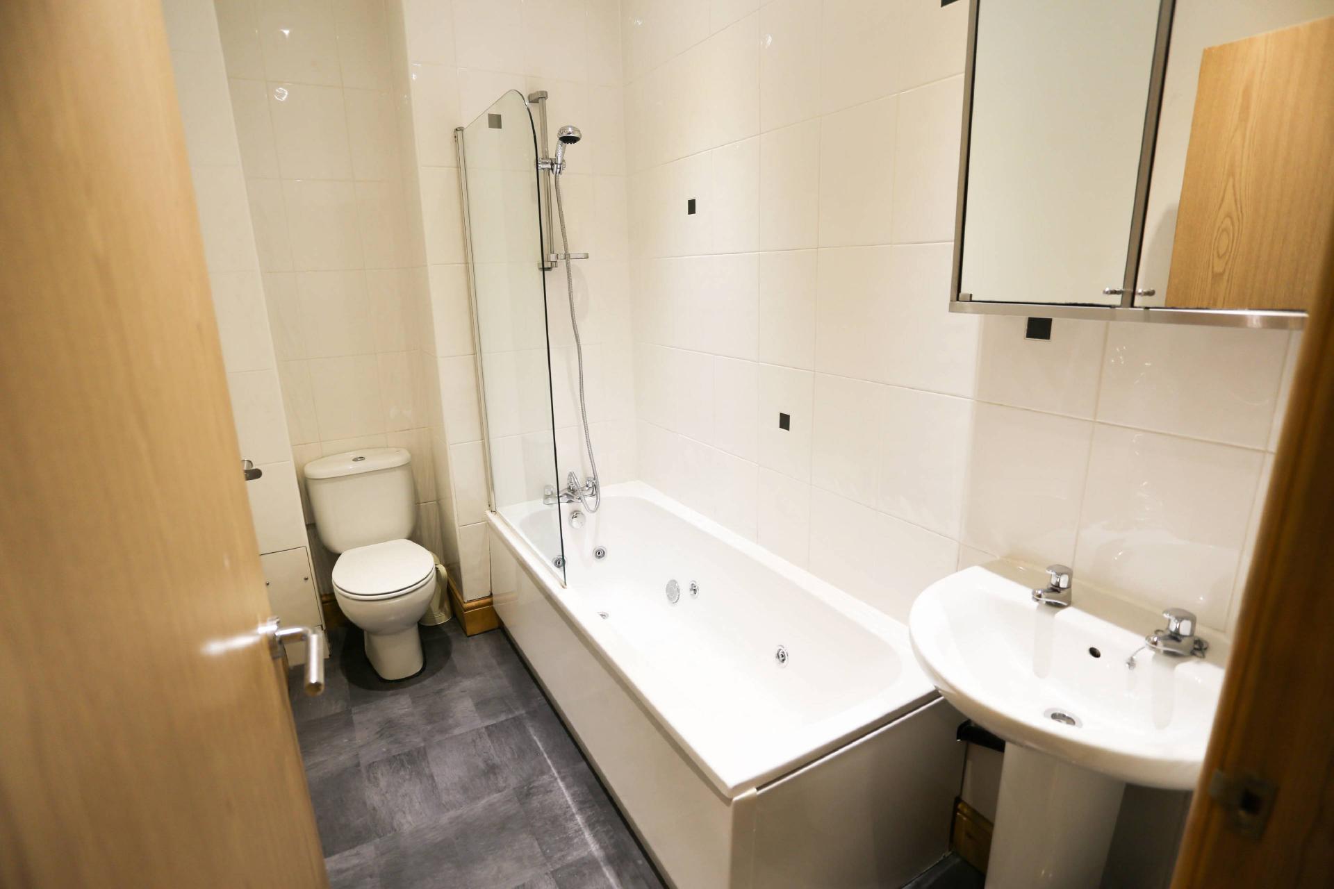 Shaw Heath, Stockport, SK2