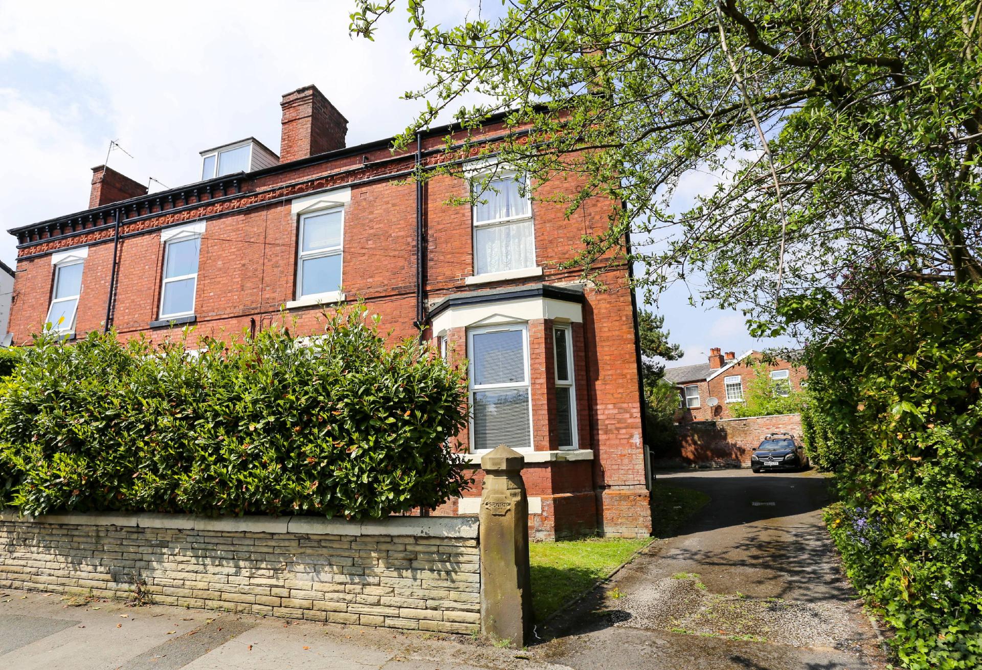 Shaw Heath, Stockport, SK2
