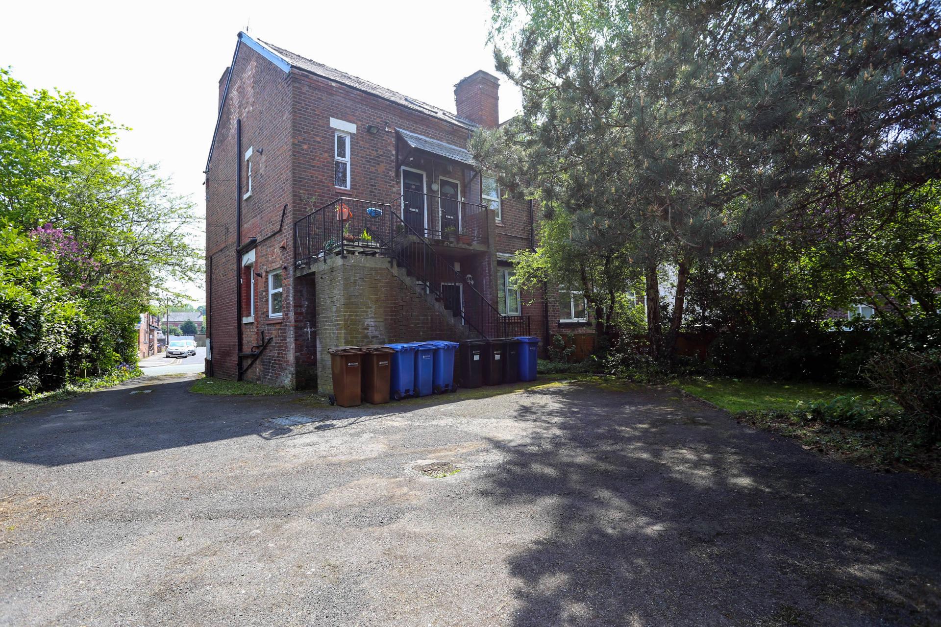 Shaw Heath, Stockport, SK2
