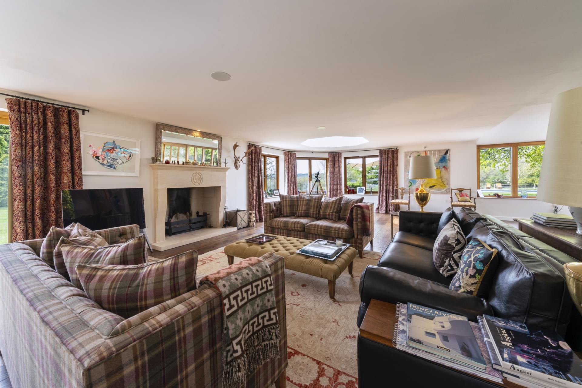 Detached House for sale with 4 bedrooms, Blackdon Farm, Eridge Green ...