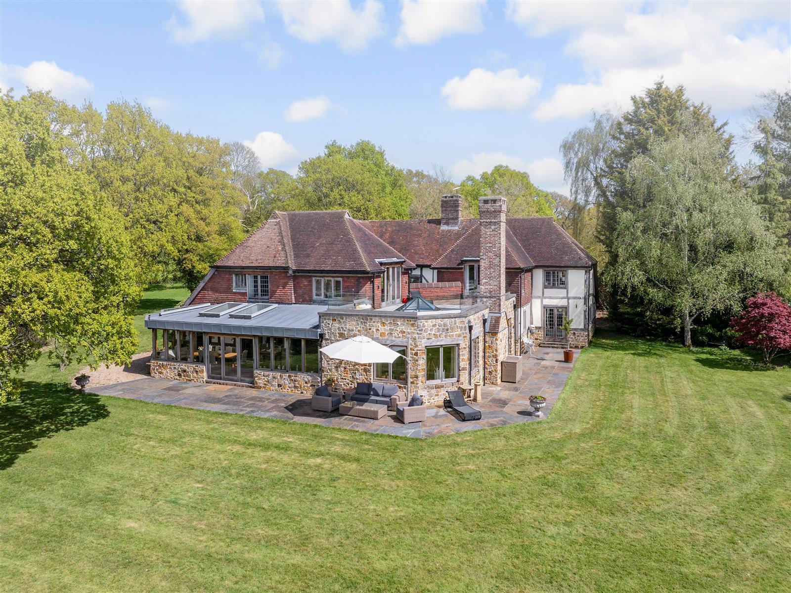 Detached House for sale with 4 bedrooms, Blackdon Farm, Eridge Green ...