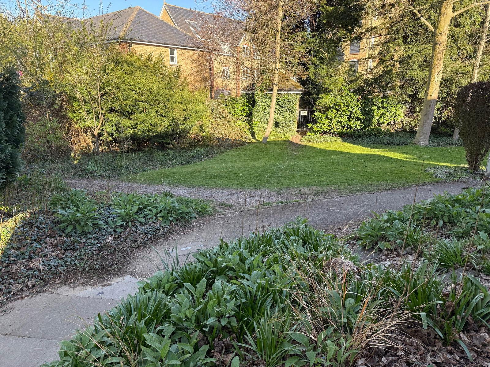 End of Terrace House for sale with 1 bedroom, Grange Close, Hertford ...