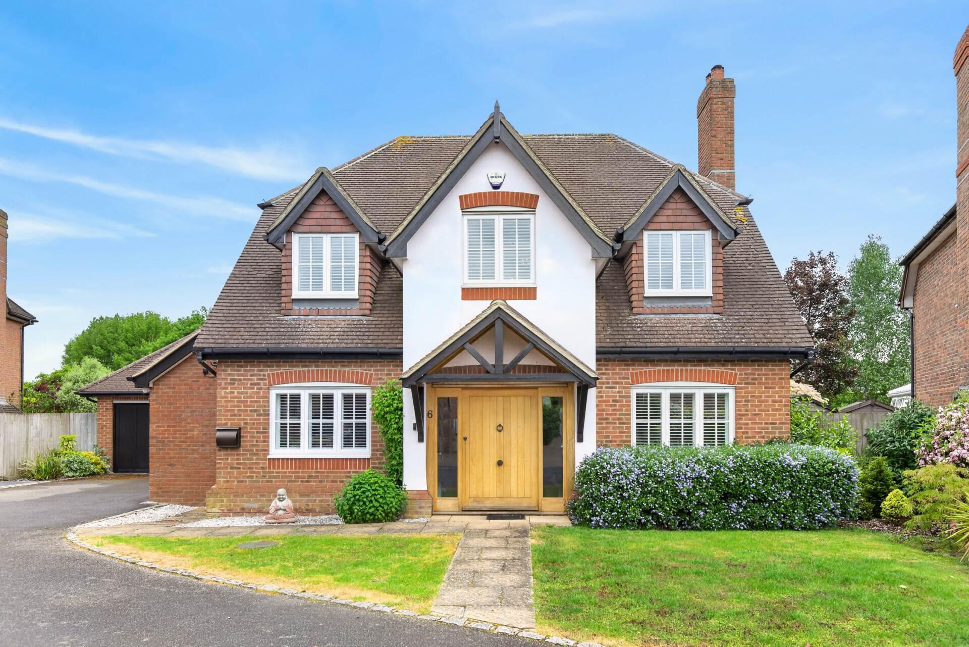 Detached House for sale with 5 bedrooms, Blackmore Gate, Buckland ...