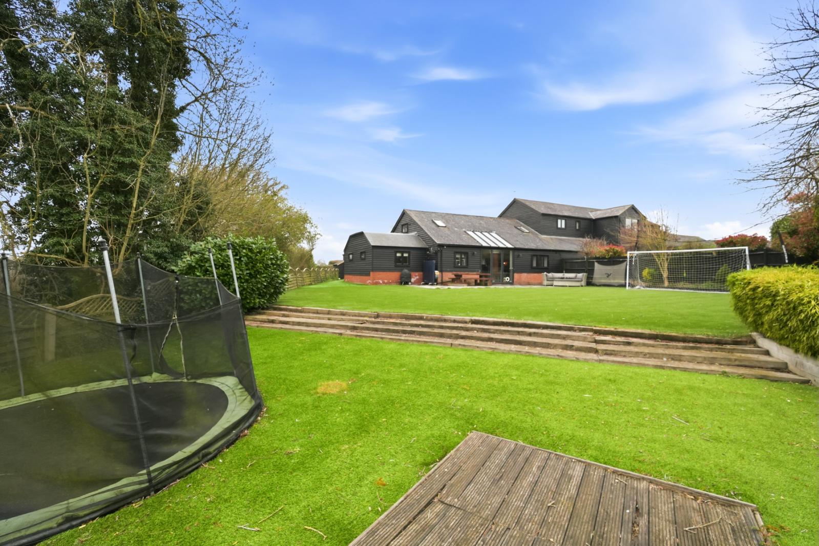 Detached House for sale with 5 bedrooms, Rook End, High Wych | Fine ...