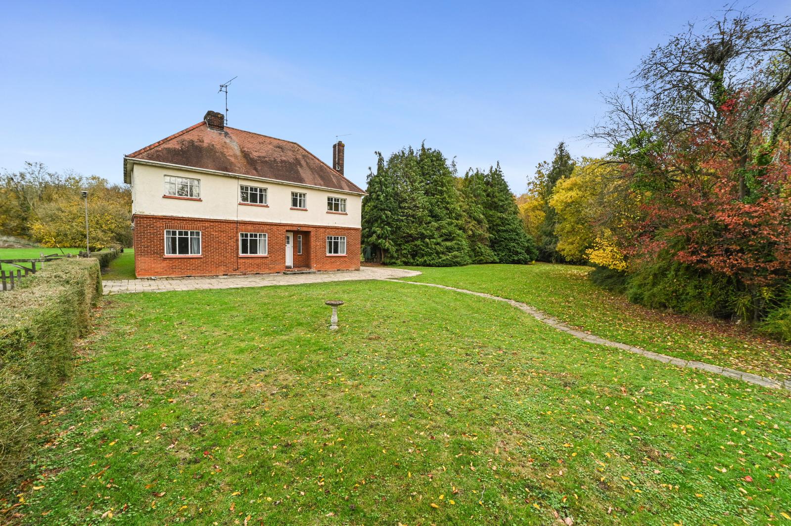 Detached House for sale with 4 bedrooms, High Easter Road, Leaden ...
