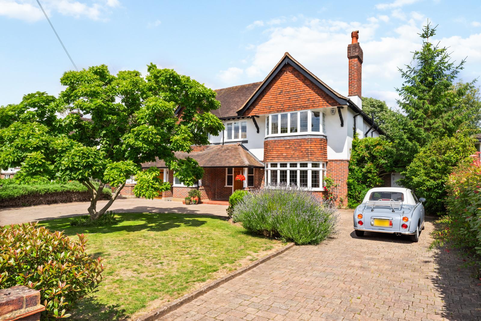 Detached House for sale with 5 bedrooms, Sandy Lane, Cheam | Fine &amp; Country
