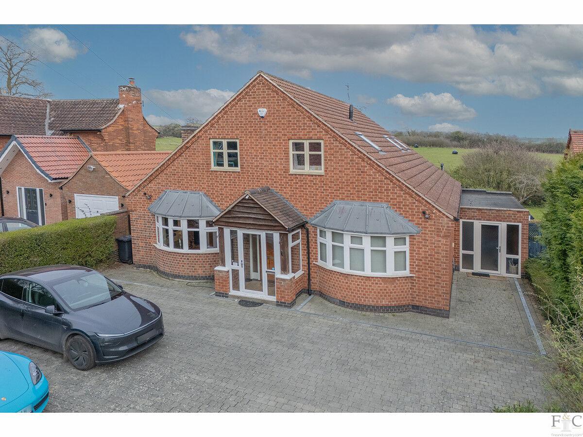 Home Countries Study Detached House for sale with 4 bedrooms, Station Road, Leicester | Fine ...