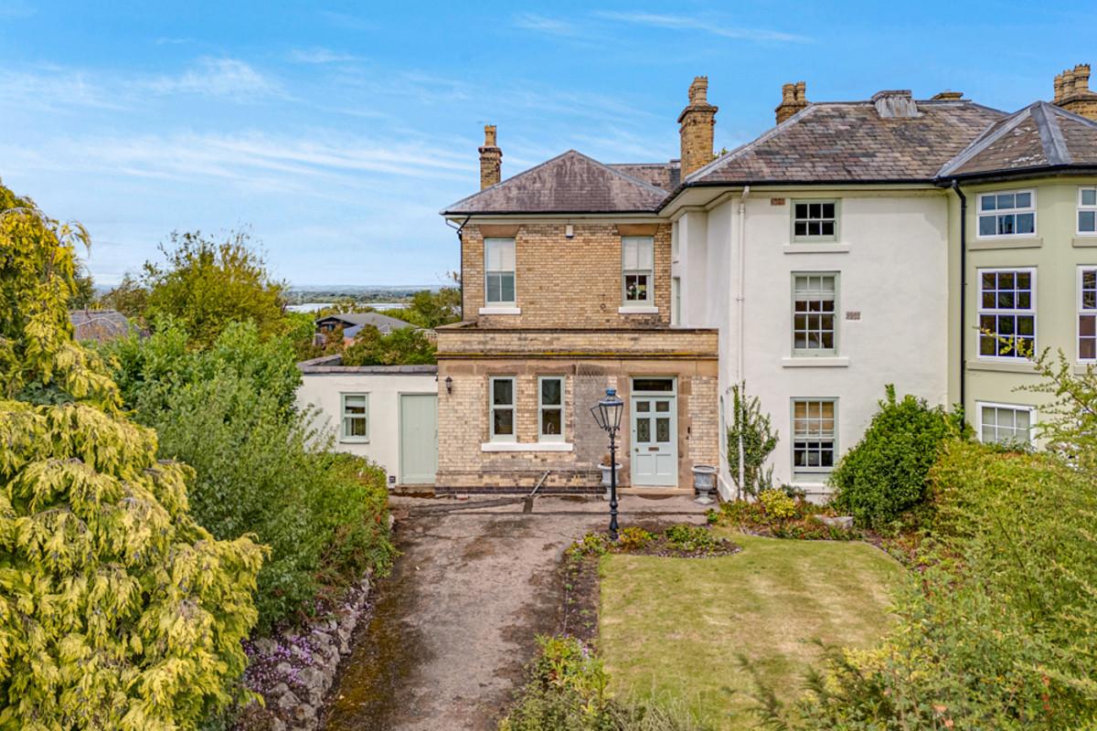 Property for sale with 4 bedrooms, Barroon, Castle Donington | Fine ...