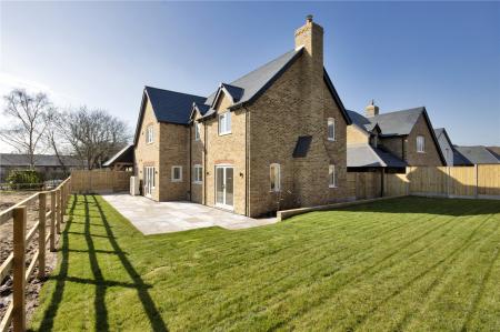 Pennywell House, 4 Pennywell Fields, Southfleet, Kent, DA13