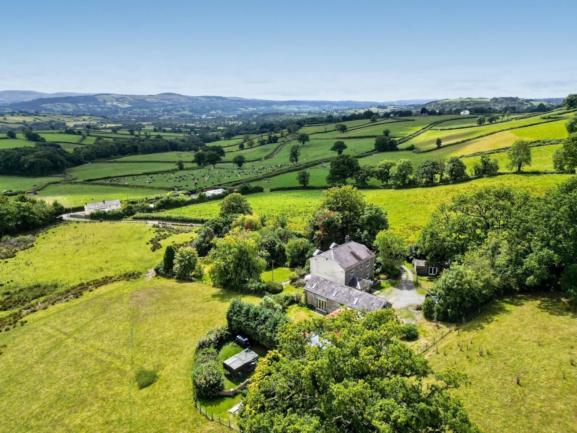 Detached House for sale with 7 bedrooms, Y Wern, Llanwrda | Fine & Country