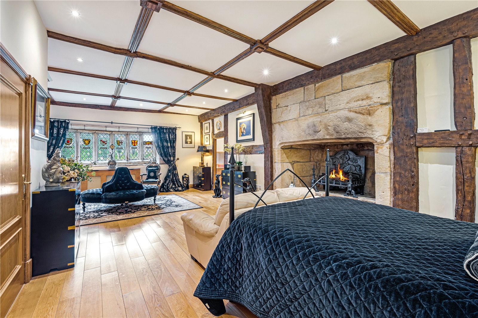 2 Manor Rd Fine & Country