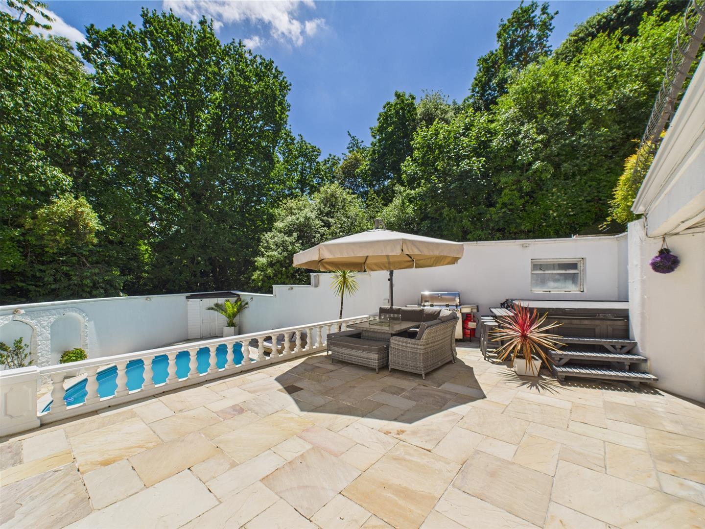 Detached House for sale with 5 bedrooms, Totally unique 5 bed woodland ...