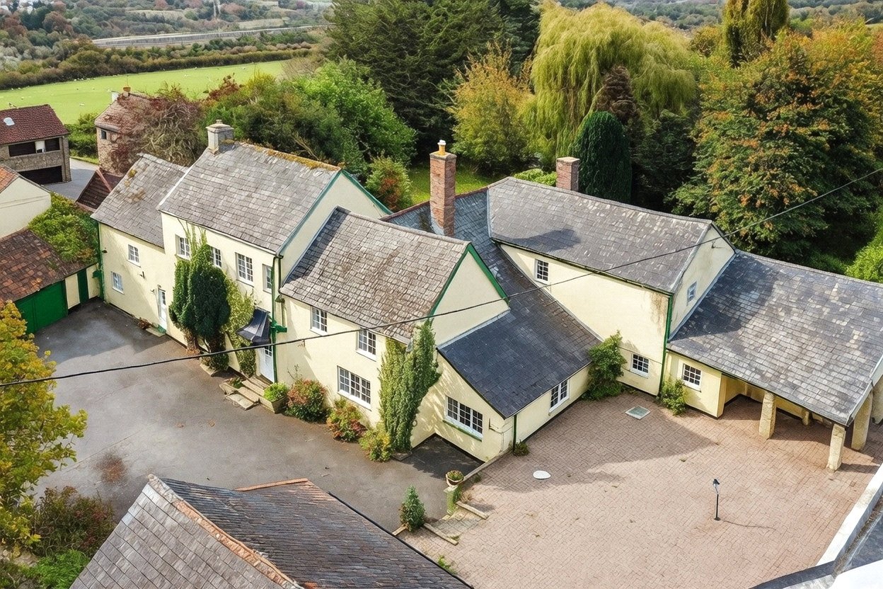 property-img