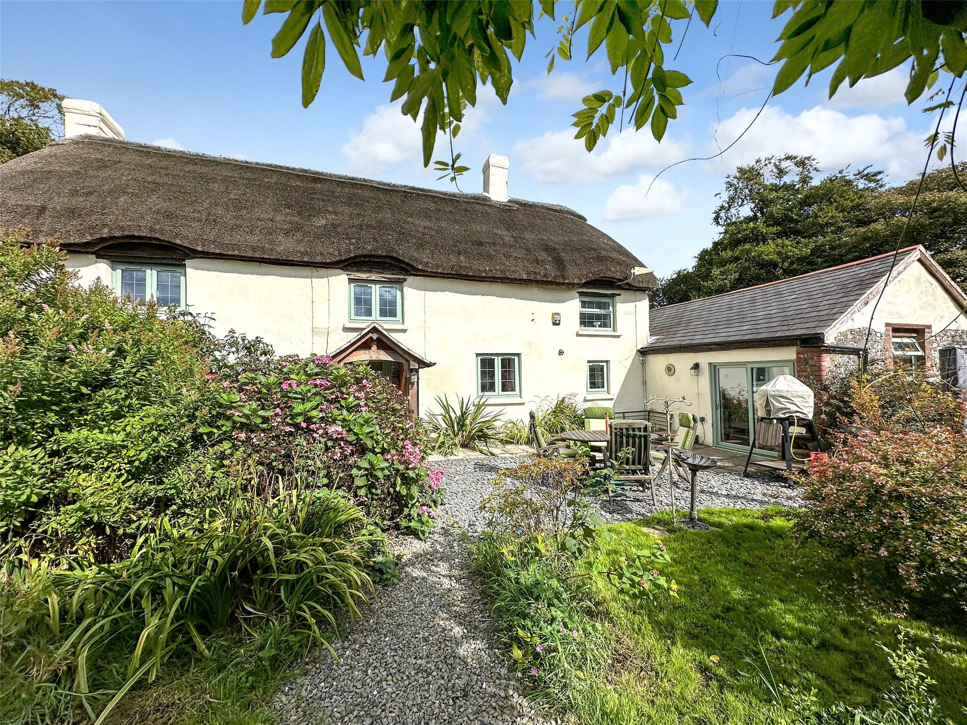 property-img