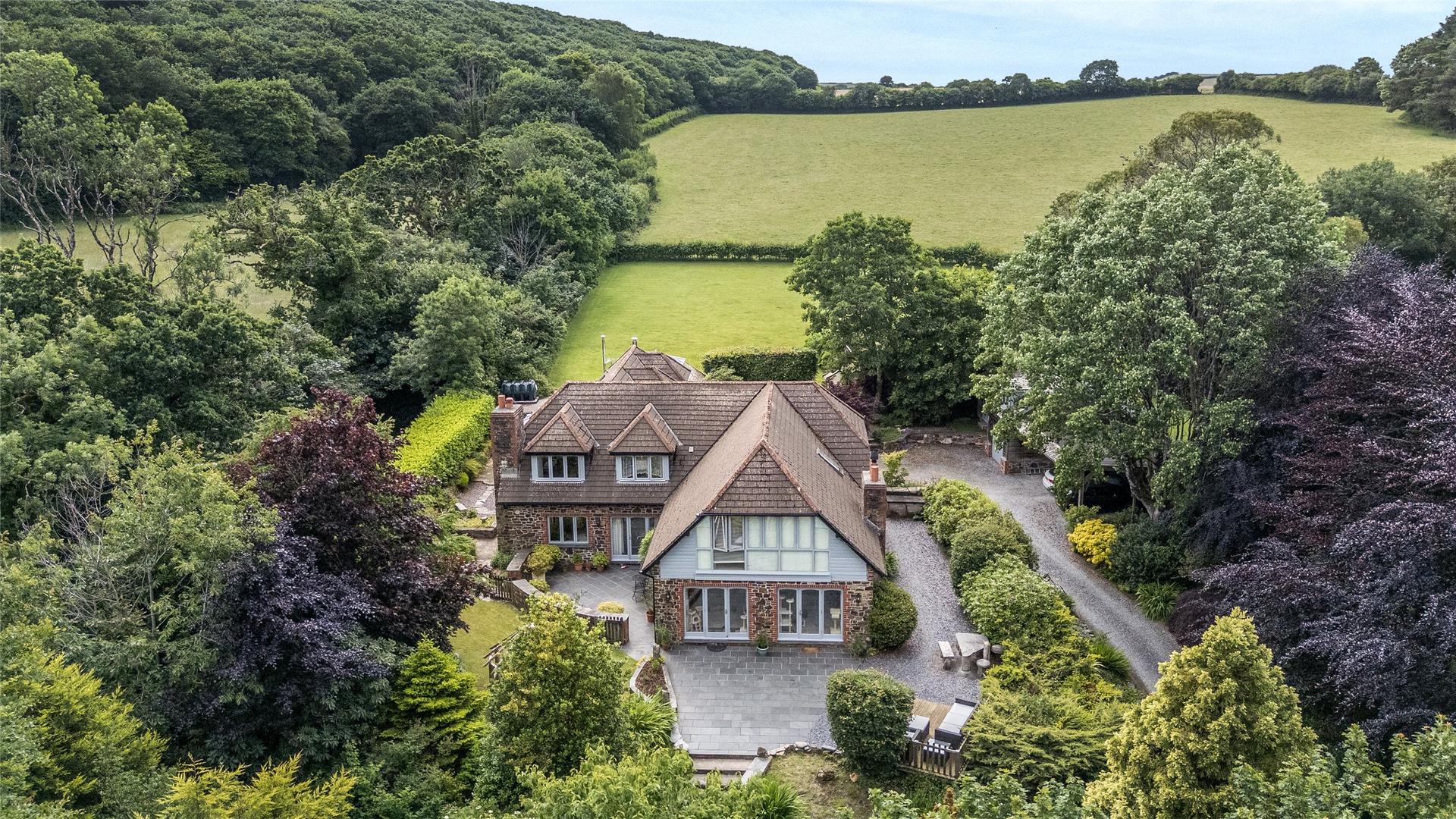 property-img