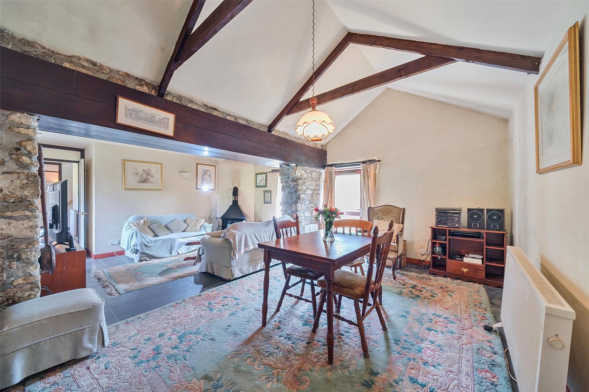 property-img