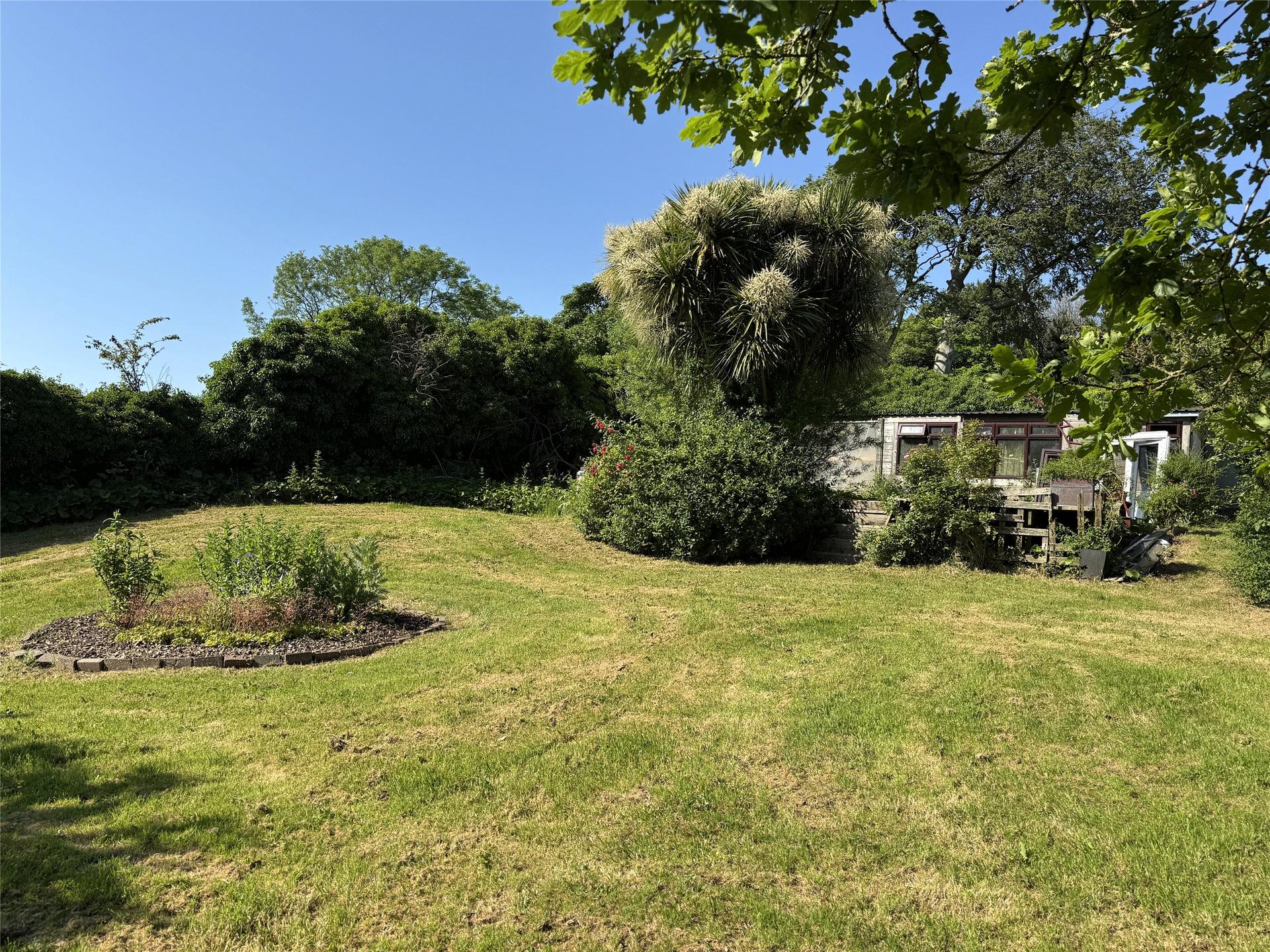 property-img