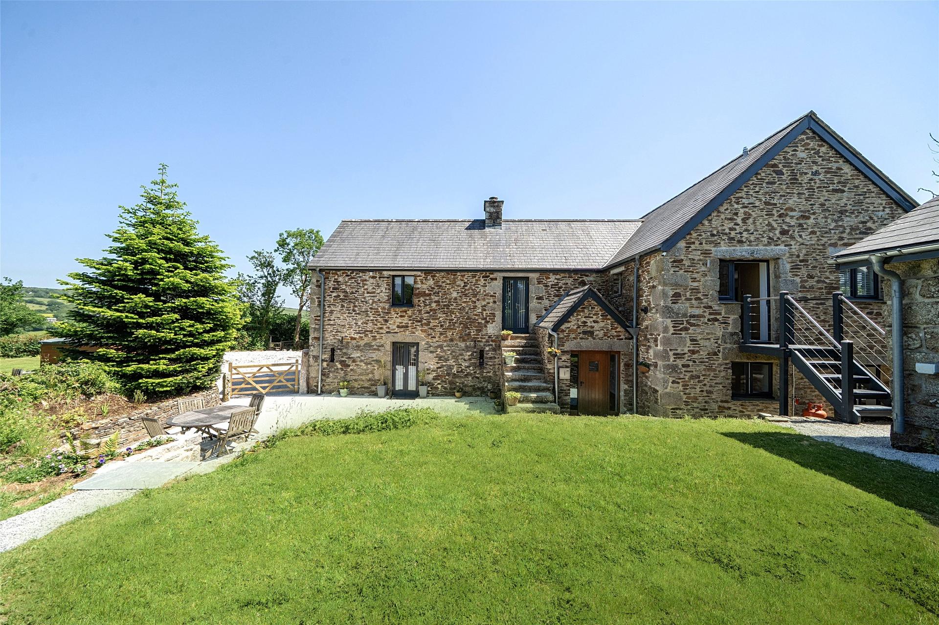 property-img