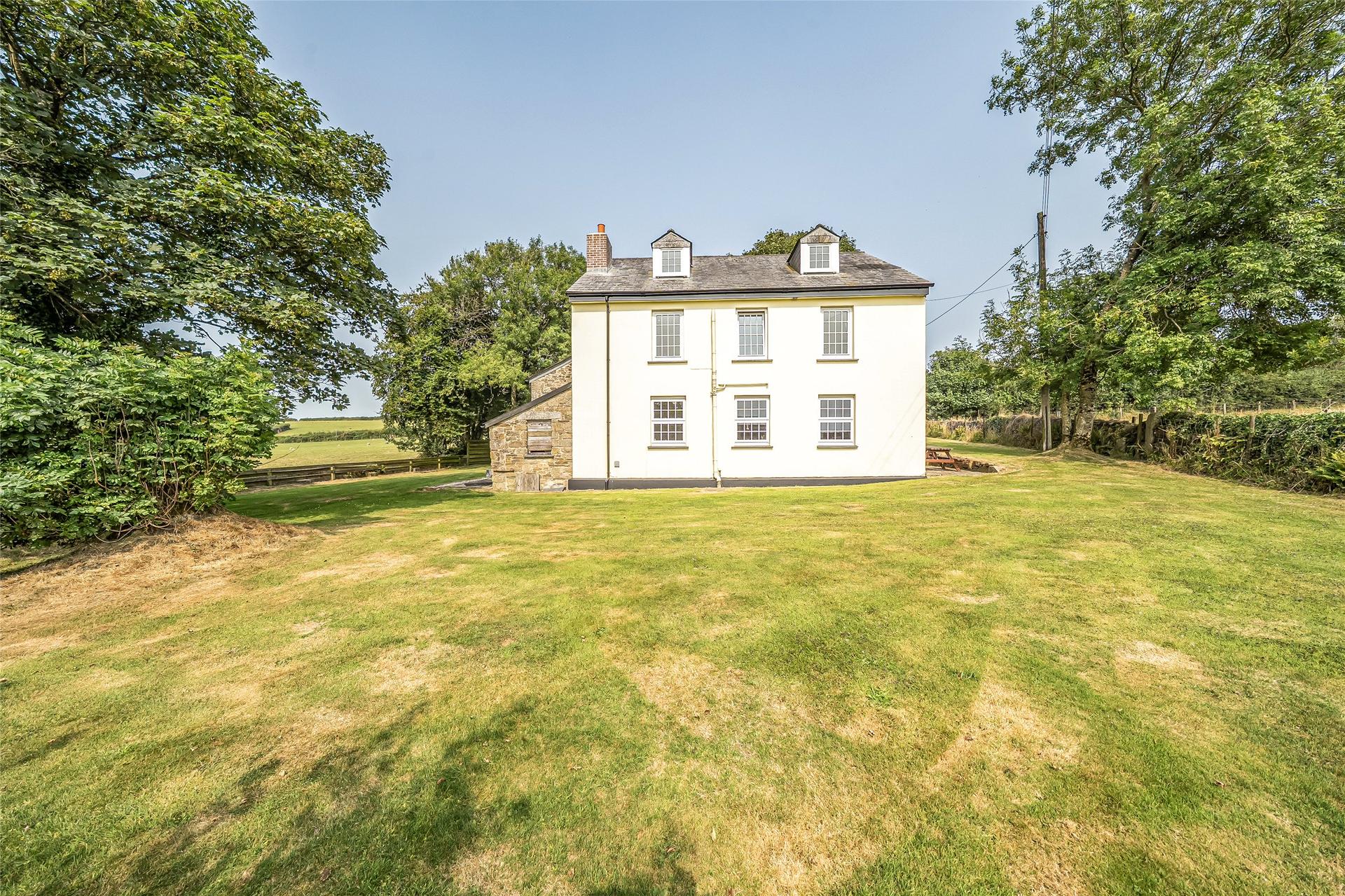 property-img