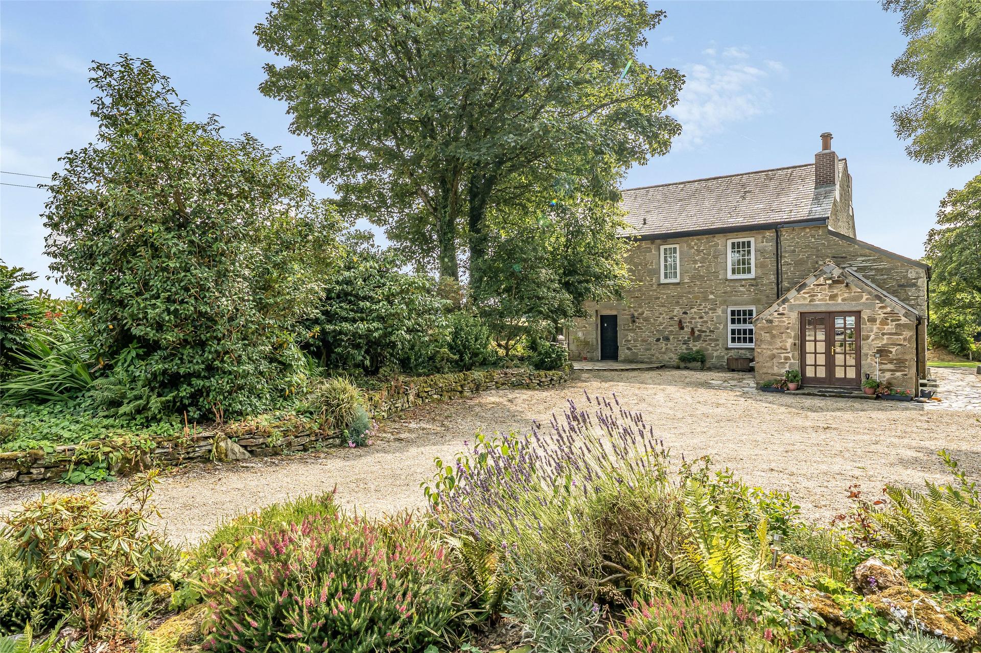 property-img