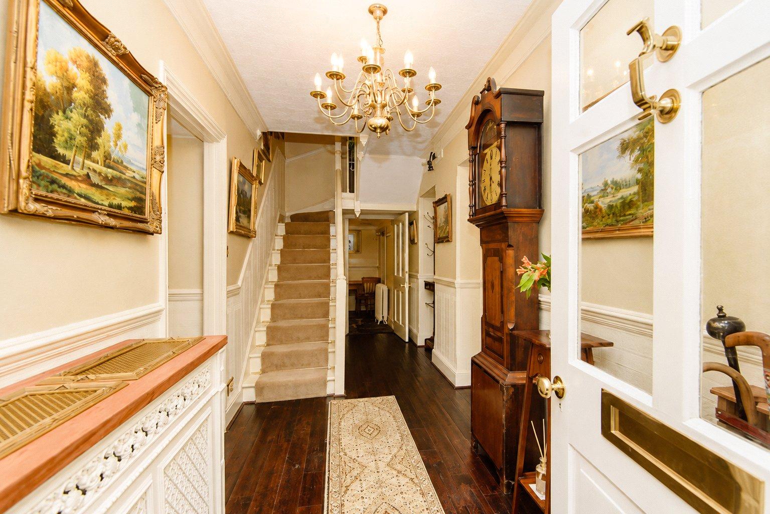 property-img