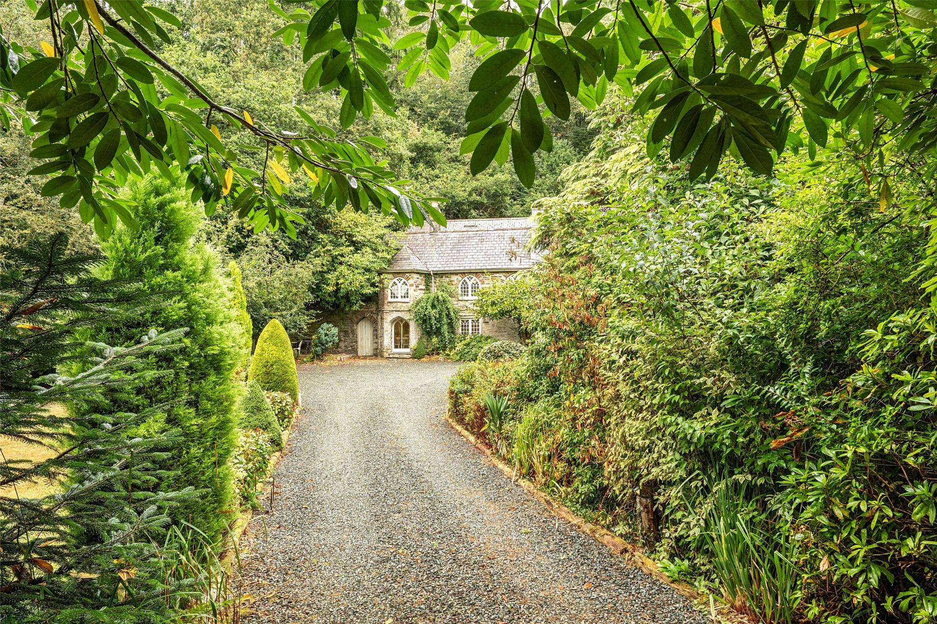 property-img