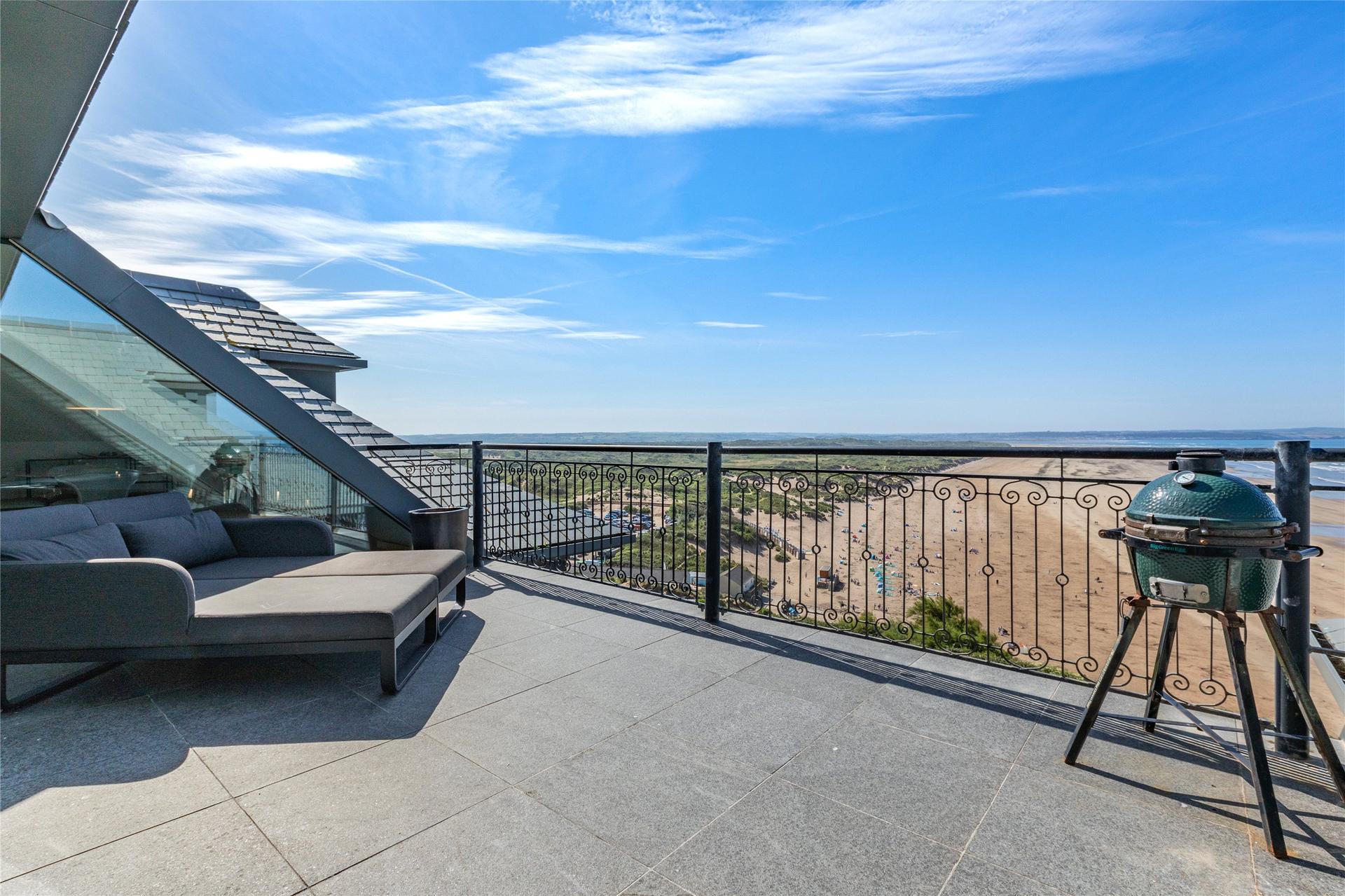 Penthouse for sale with 2 bedrooms, Penthouse, The Chalet | Fine & Country