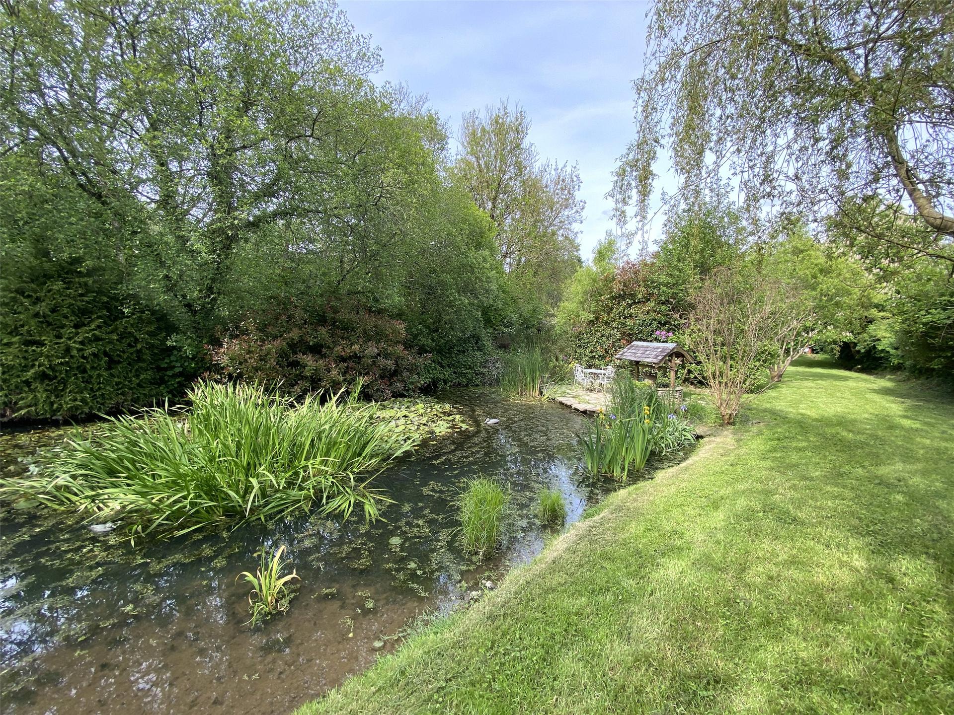 property-img